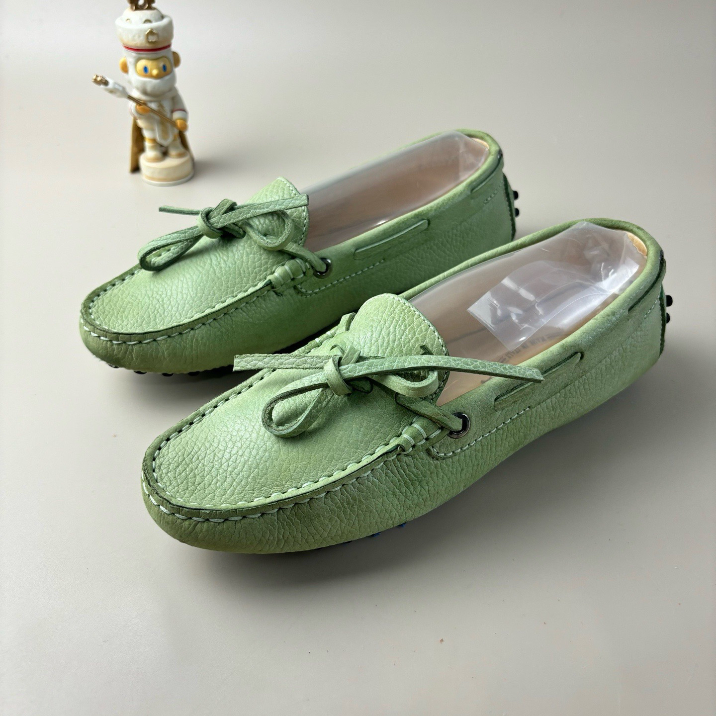 99新 TOD’S/托德斯 浅绿色蝴蝶结低跟鞋 36码YLP3094