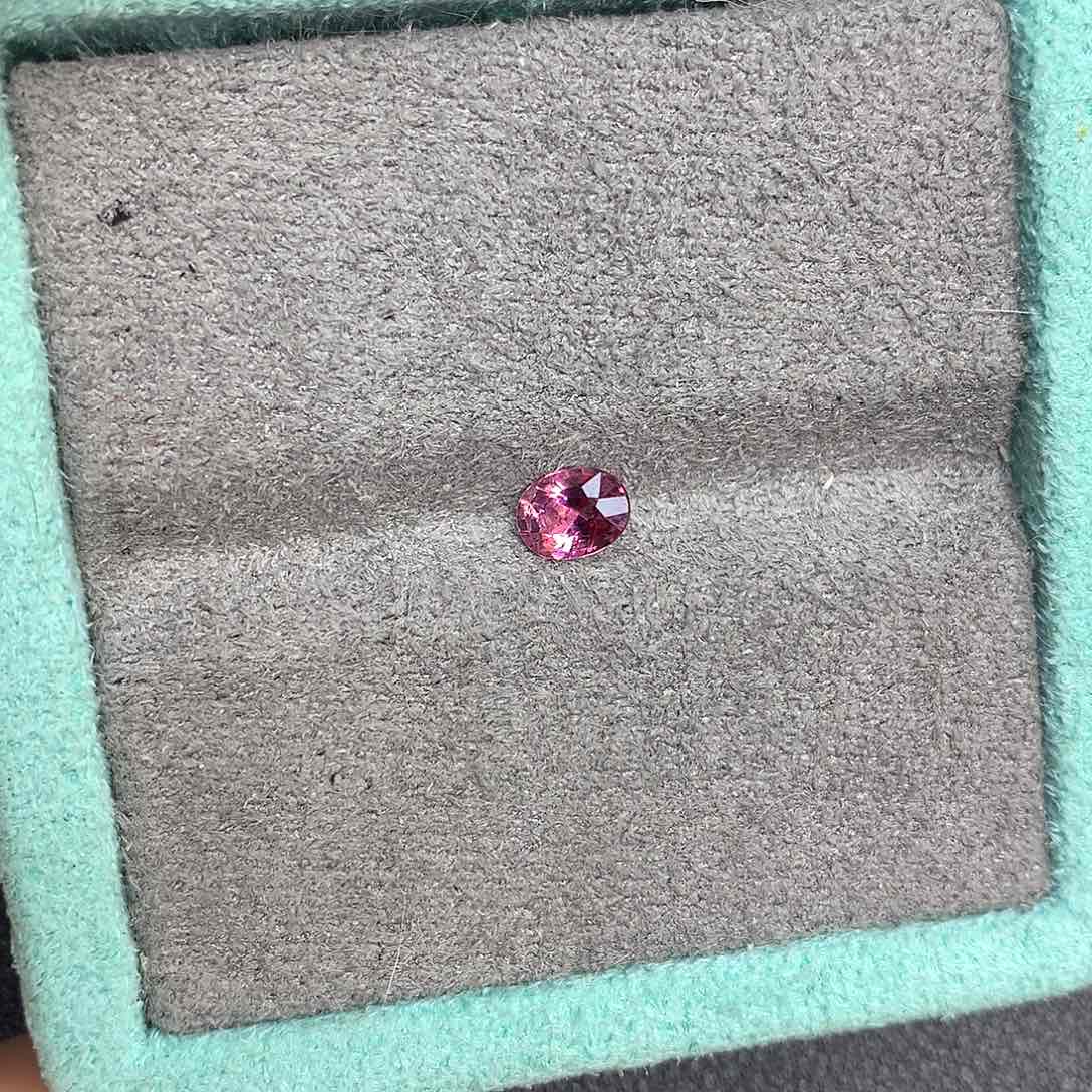 碧玺裸石未镶嵌裸石