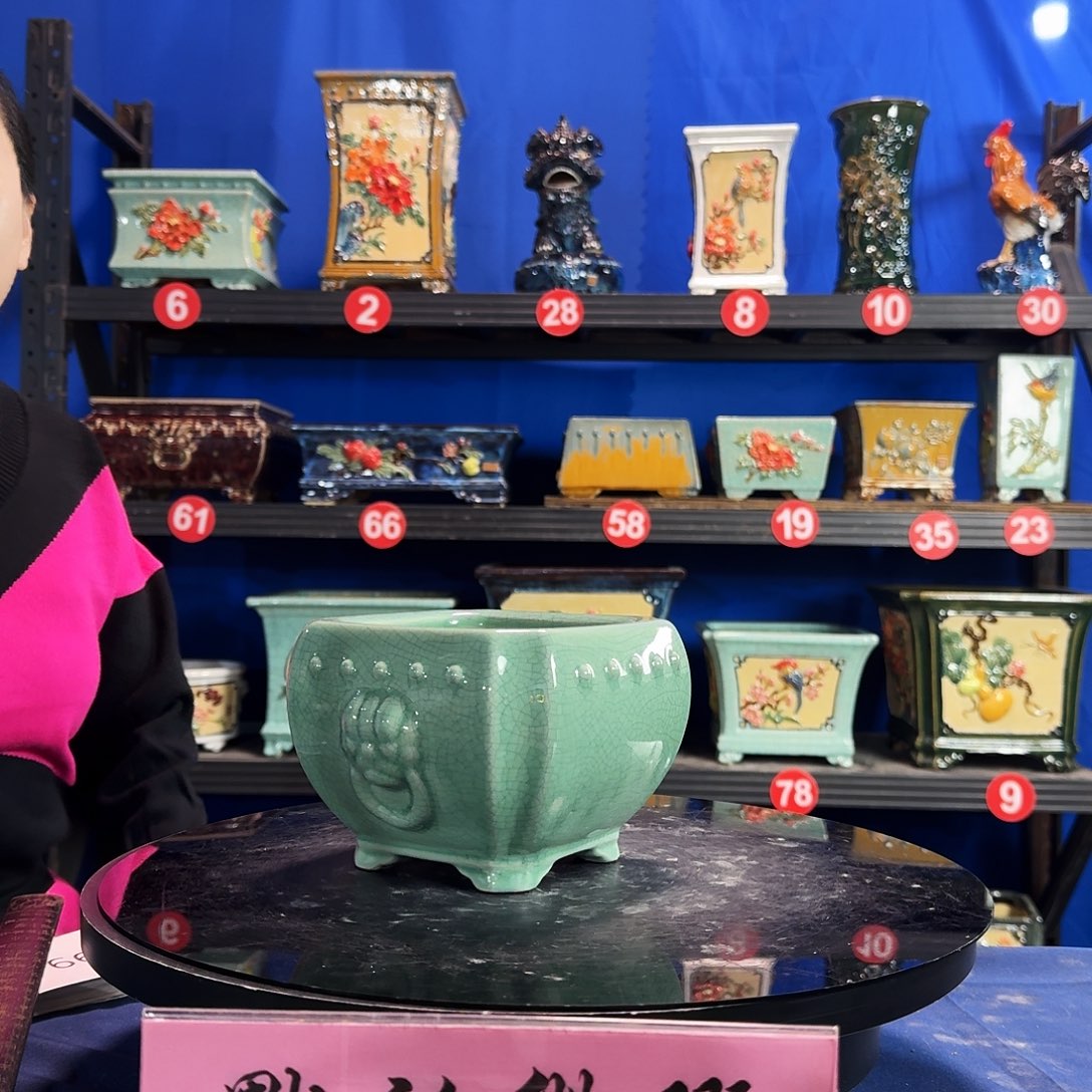 586浅绿微瑕外口14内深9