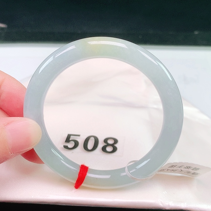 翡翠未镶嵌手镯（圆镯）508