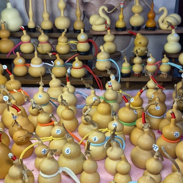 信***念大叶紫檀（黑酸枝木类）