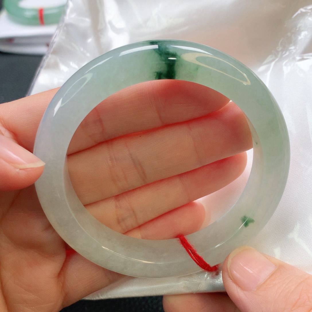 翡翠手镯未镶嵌56正