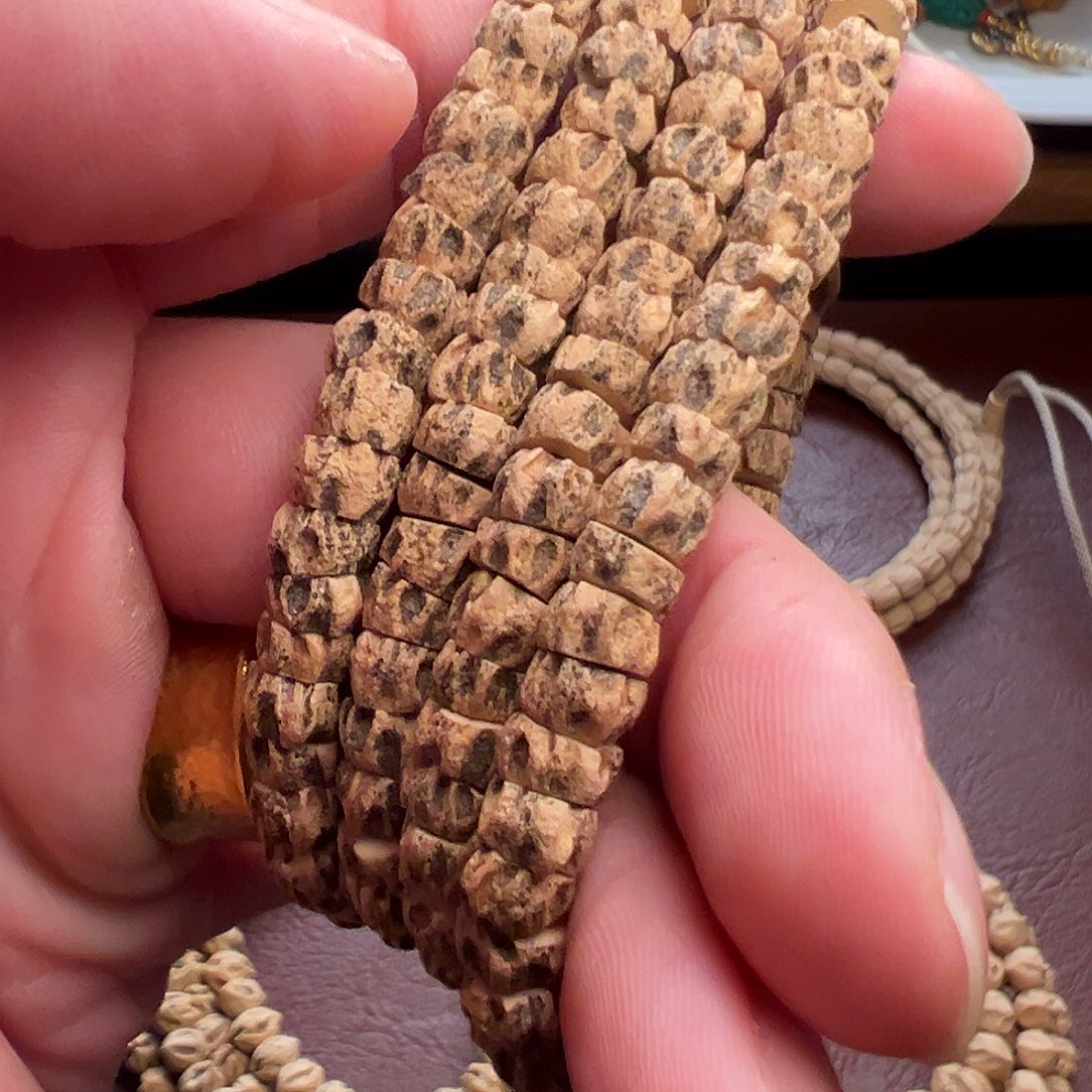 柏香籽/百香籽吊坠