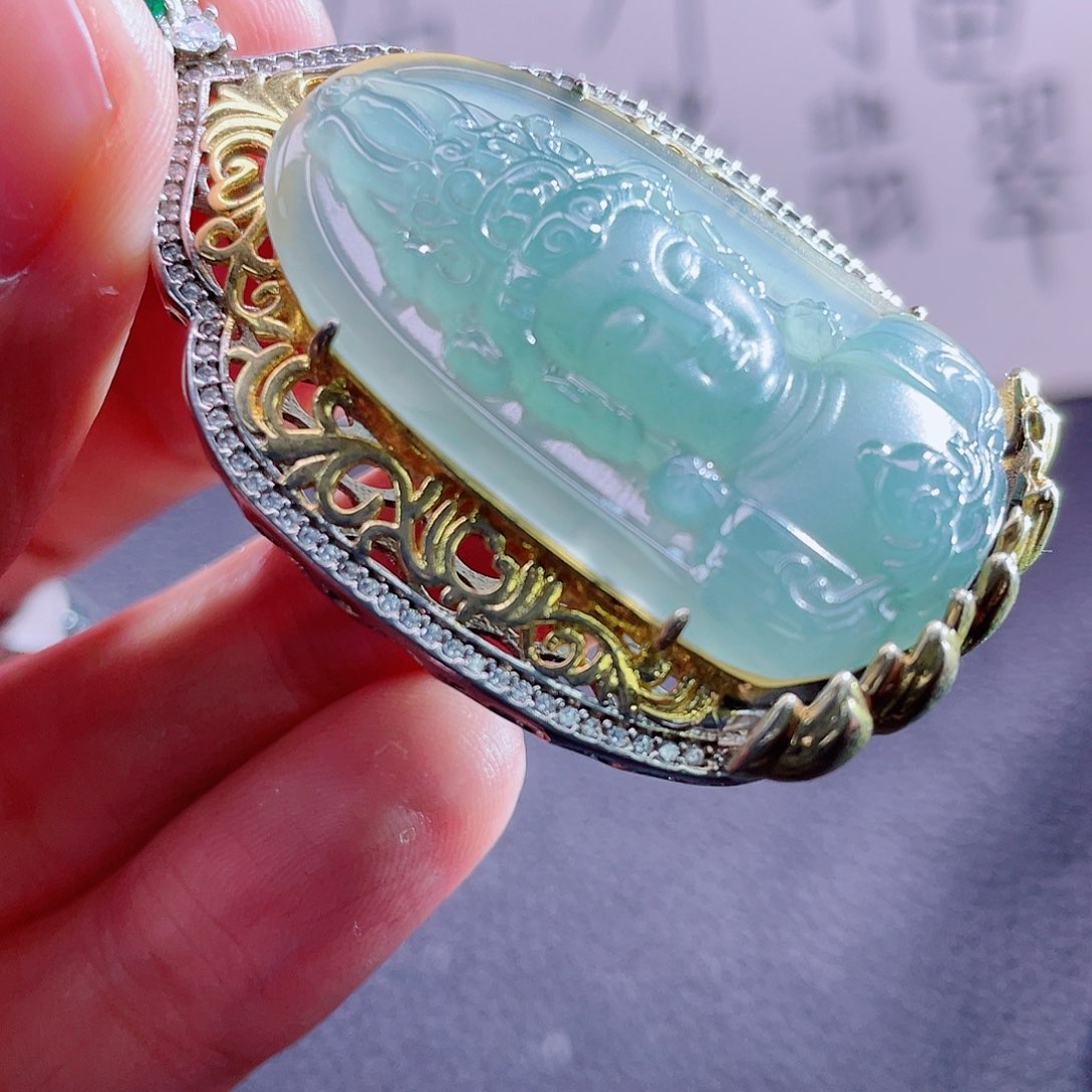 翡翠颈饰未镶嵌999999999