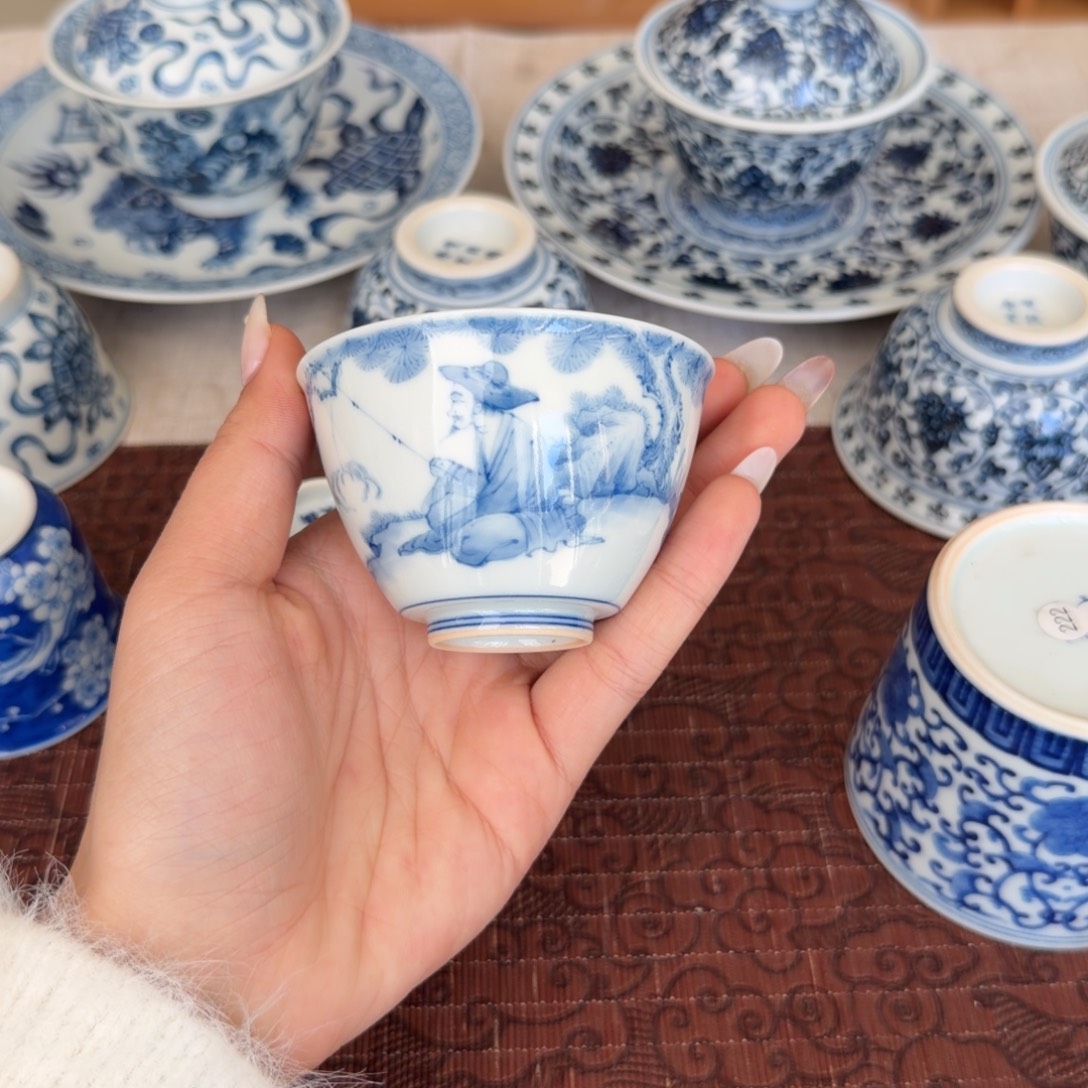 瓷片青花瓷器等都是由景德镇瓷器