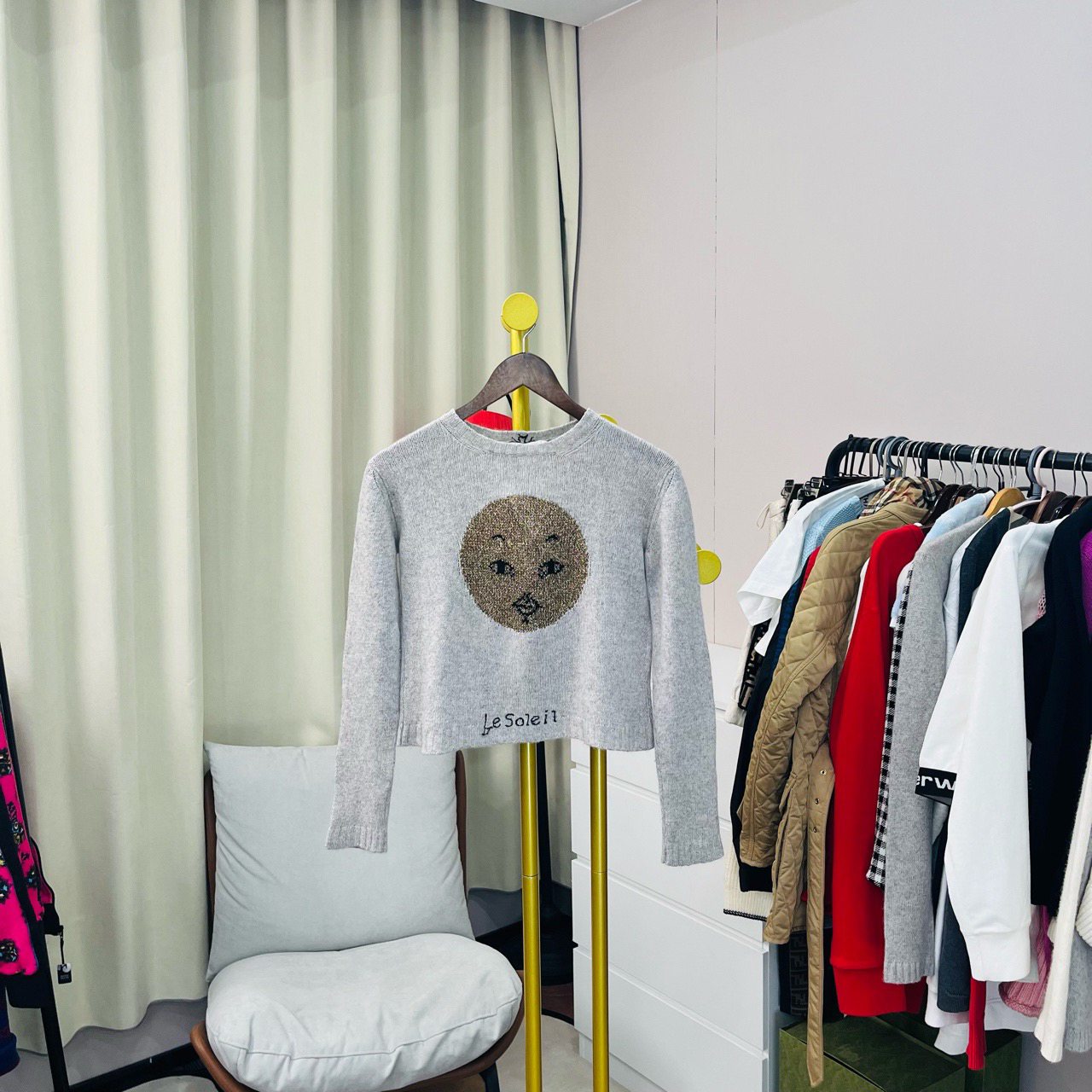 99新 DIOR/迪奥 灰色人像毛衣 38码/99新 无配件
