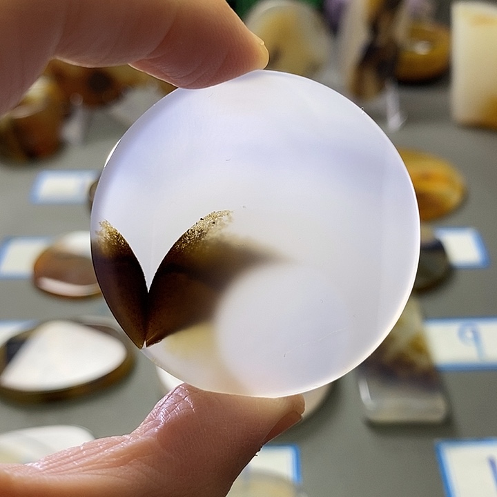 玛瑙/玉髓未镶嵌珠宝半成品74