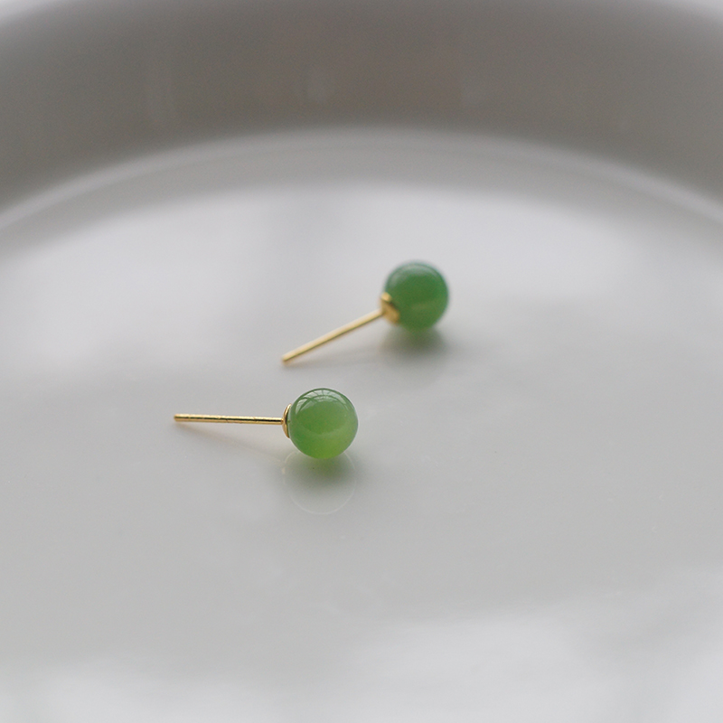 和田玉碧玉圆珠银针耳钉简约百搭小巧精致高级感耳饰  