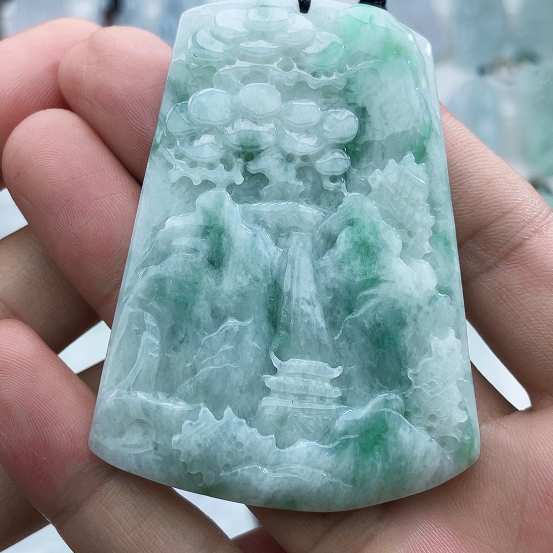 颈饰未镶嵌翡翠翡翠
