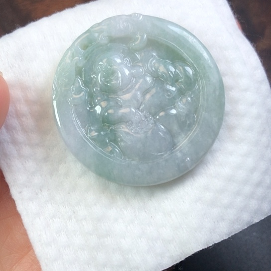 翡翠未镶嵌颈饰缅甸A货，每天下午1点半开播