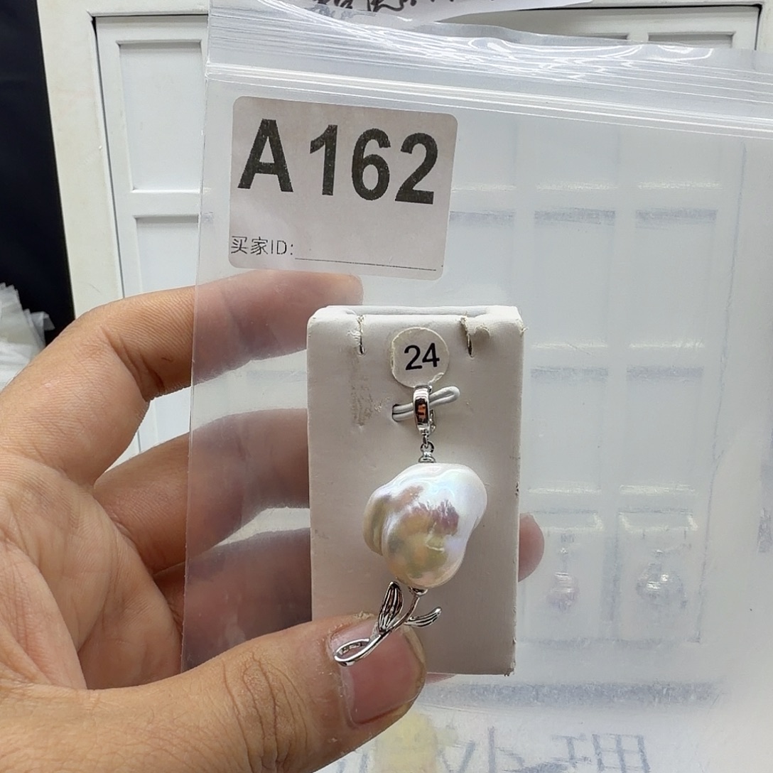 合金淡水珍珠颈饰