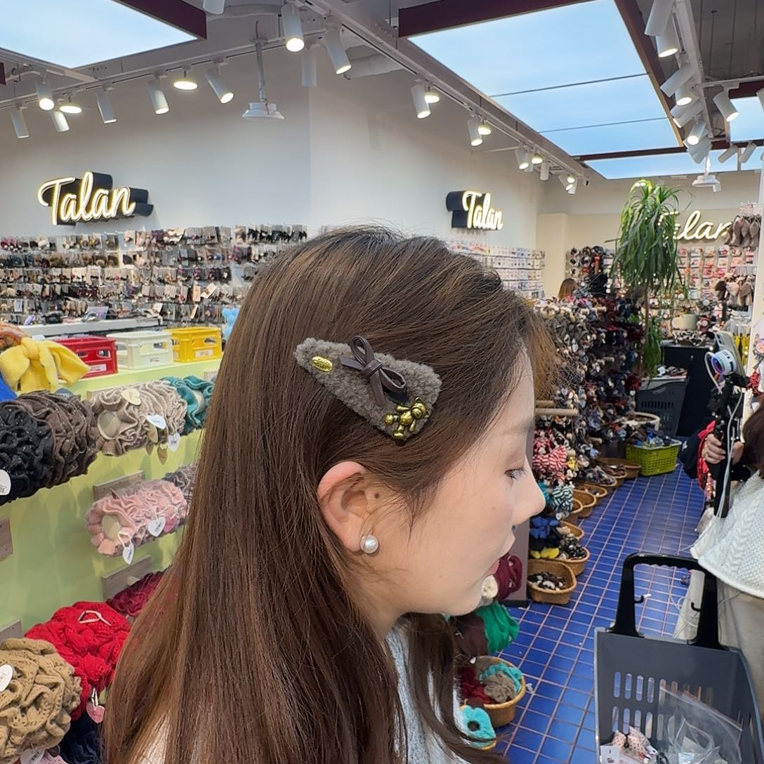 金色小熊拜拜夹哦哦哦哦