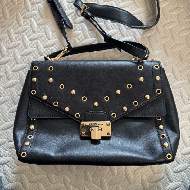 99新 MICHAEL KORS/迈克高仕 大麦中古/MK/黑色铆钉手提斜挎包/