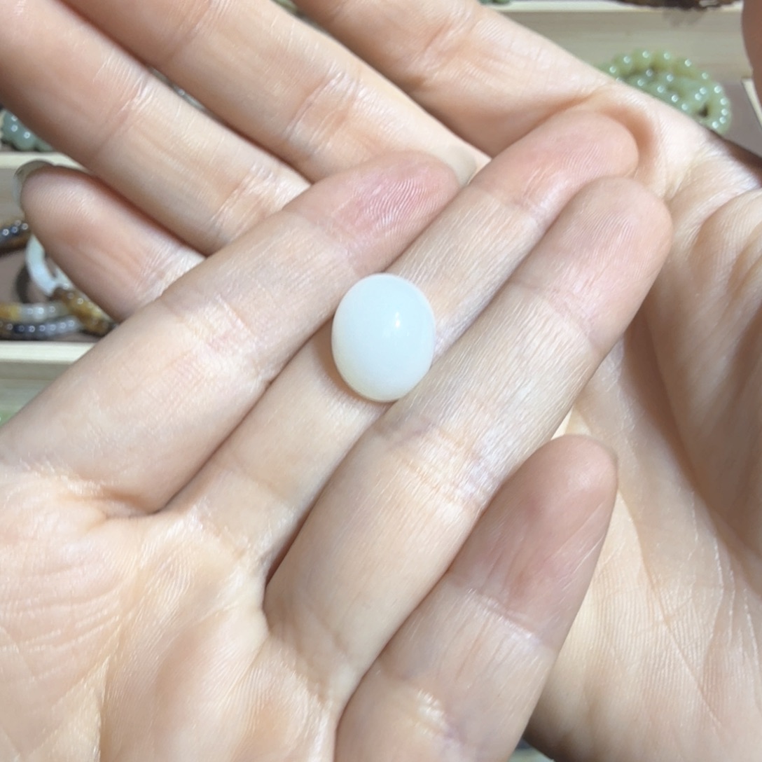 和田玉羊脂白戒面未镶嵌?**?