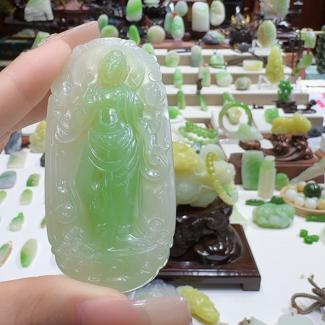 生***花和田玉（翠青玉）未镶嵌挂件翠青绿度母