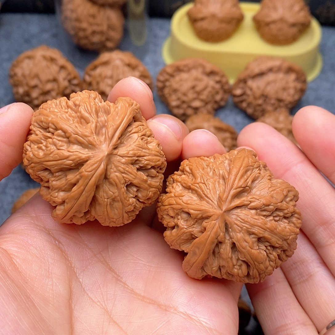 文玩核桃把件球筋42全品