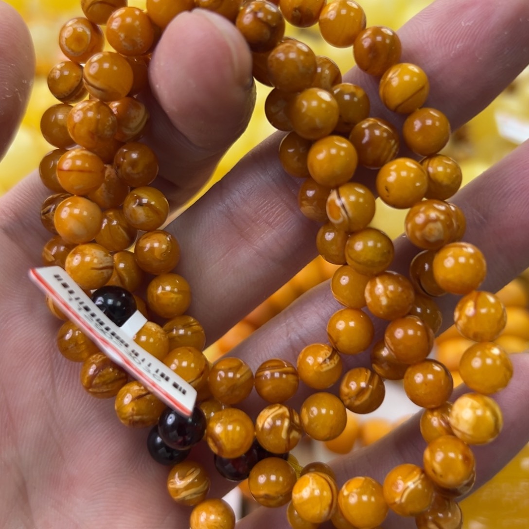 琥珀珠宝奇石未镶嵌