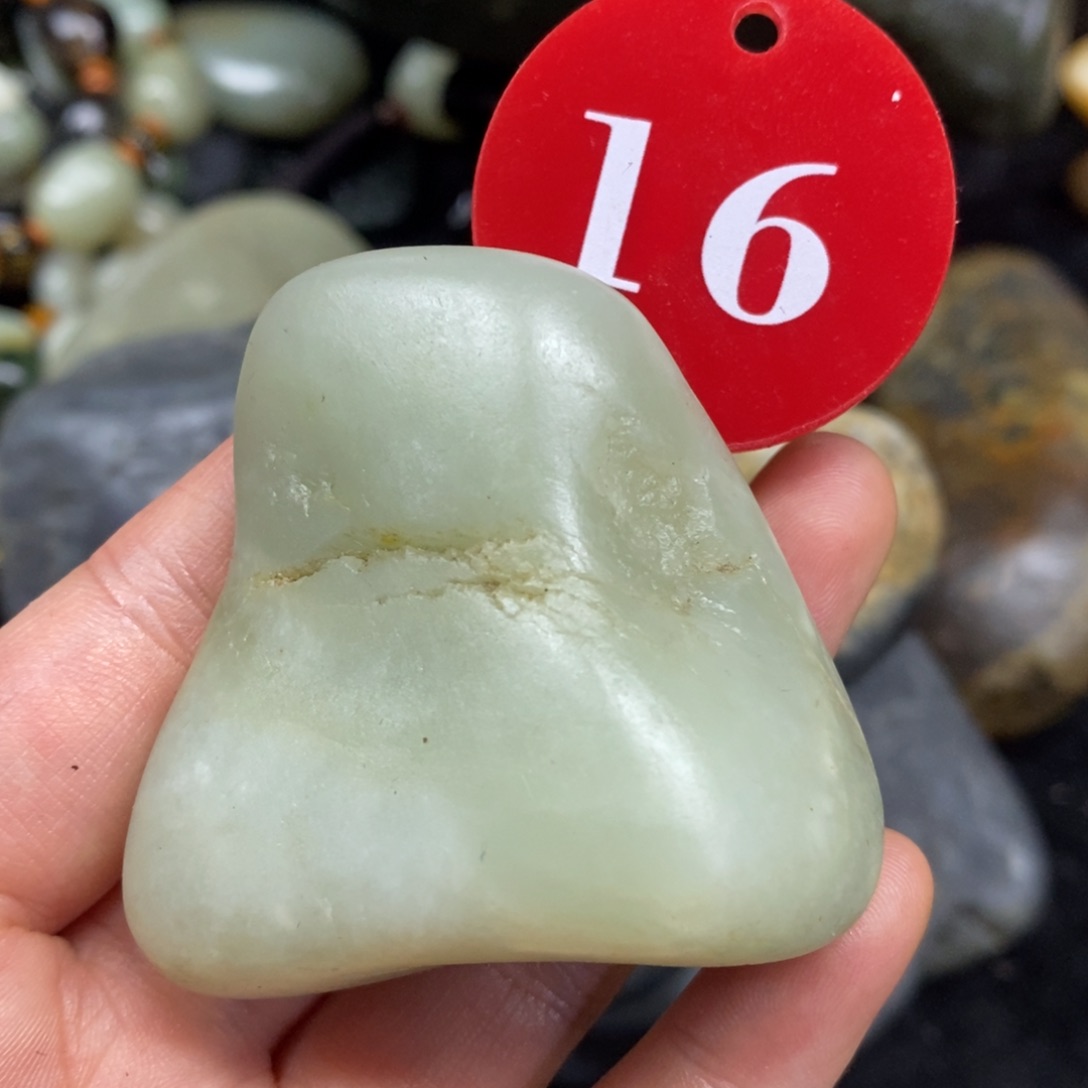 未镶嵌和田玉挂件