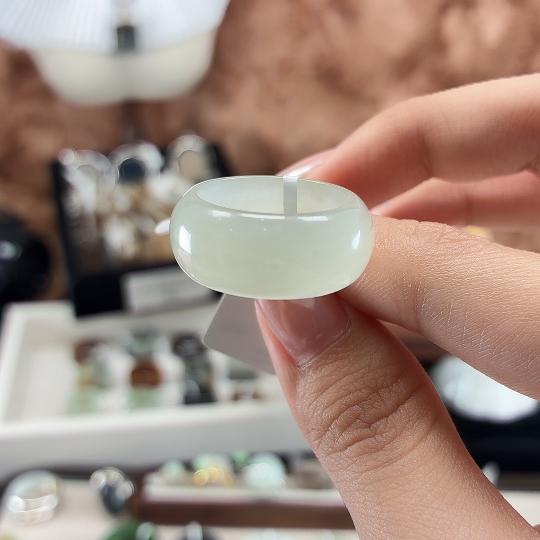 和田玉未镶嵌戒指流水生财冰底白月光墩墩18