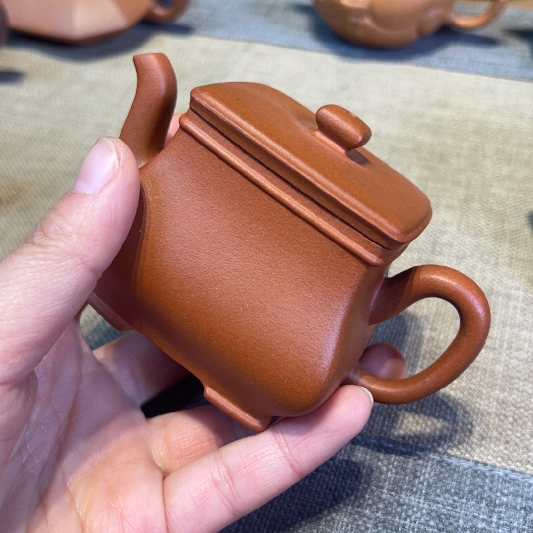 逐****部容量150毫升，方尊