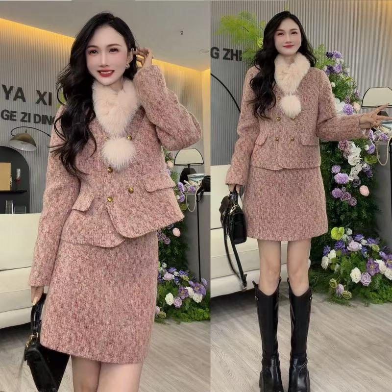 雅希定制~【千金归来】90白鸭绒小香风短裙套装洋气毛毛领外套