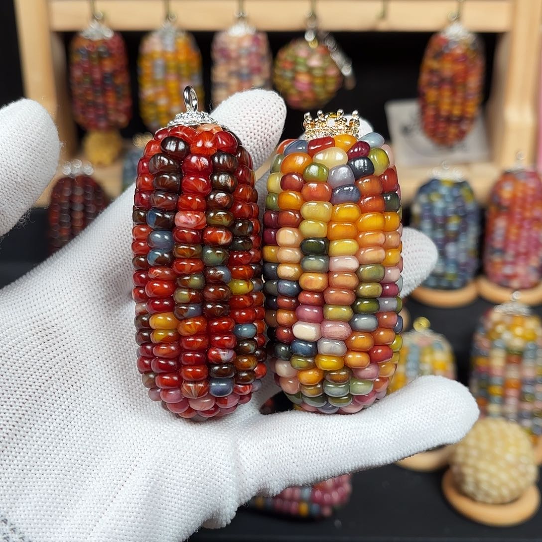 咩****大叶紫檀（黑酸枝木类）200专拍