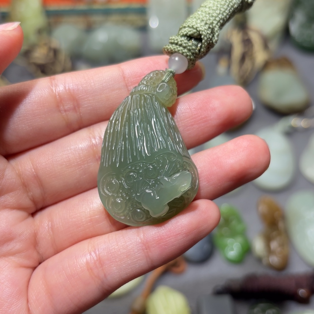 和田玉挂件未镶嵌