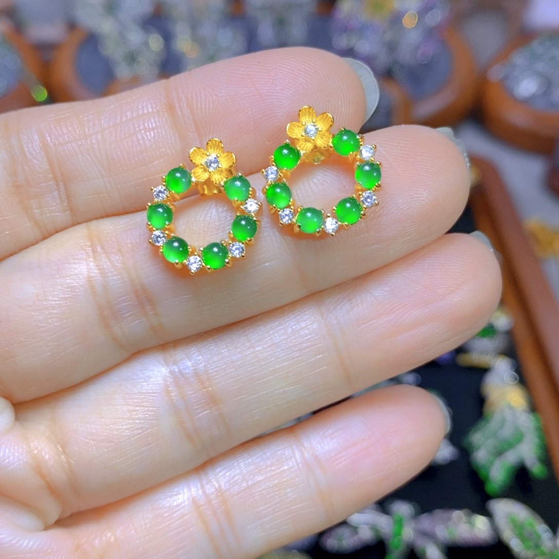 翡翠颈饰银S925镶嵌天然翡翠