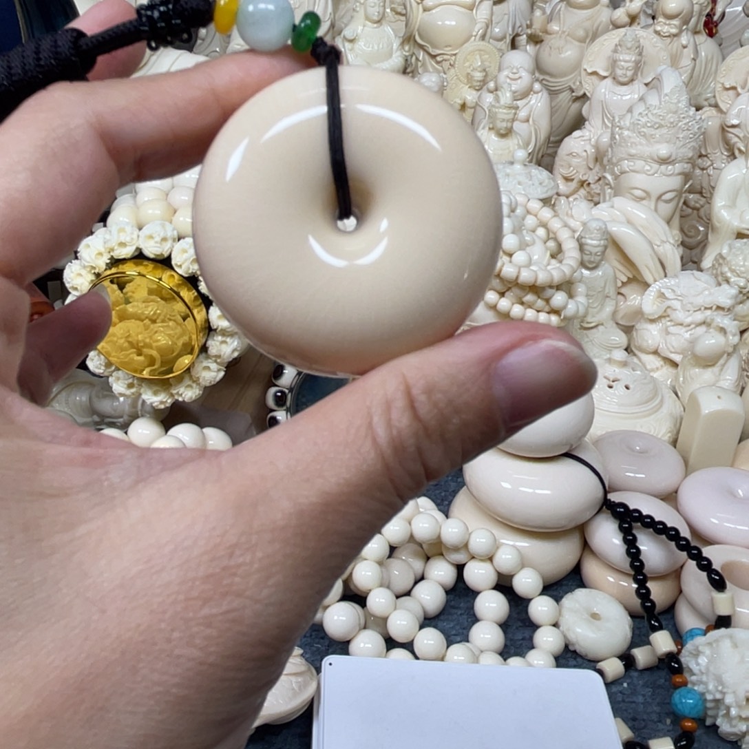 顺***然手串/手链/手镯猛犸象牙4.0