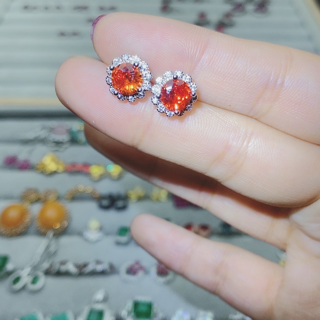 【闪购商品】托帕石耳饰银S925镶嵌