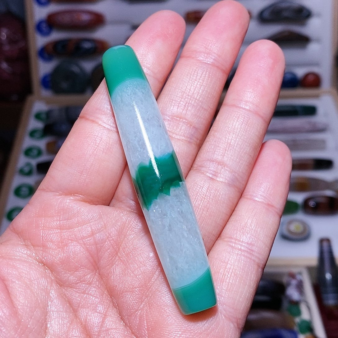 玛瑙吊坠未镶嵌….