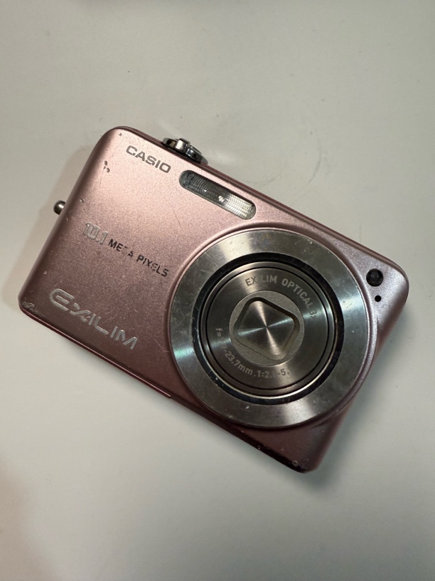 9新 Casio/卡西欧 卡西欧z1080 1010w像素 3倍光学变焦