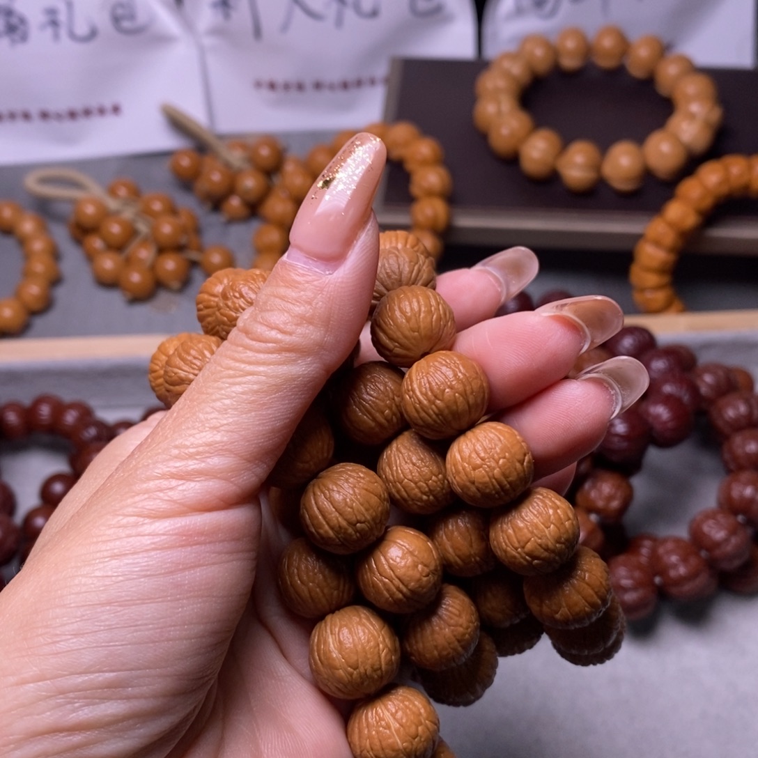 文玩核桃手串凤羽