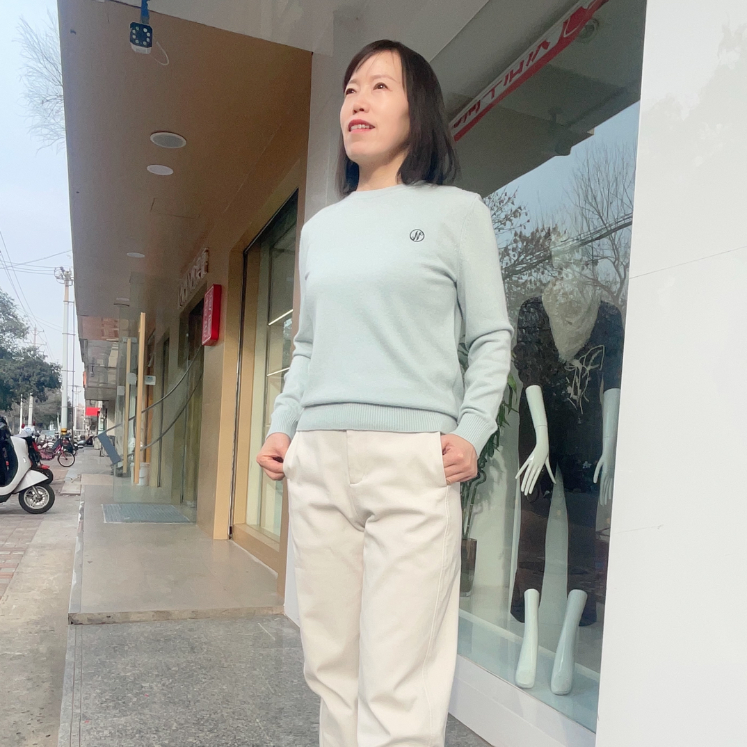 印象草原秋冬圆领女士羊绒衫时尚刺绣百搭毛衣纯色针织衫保暖