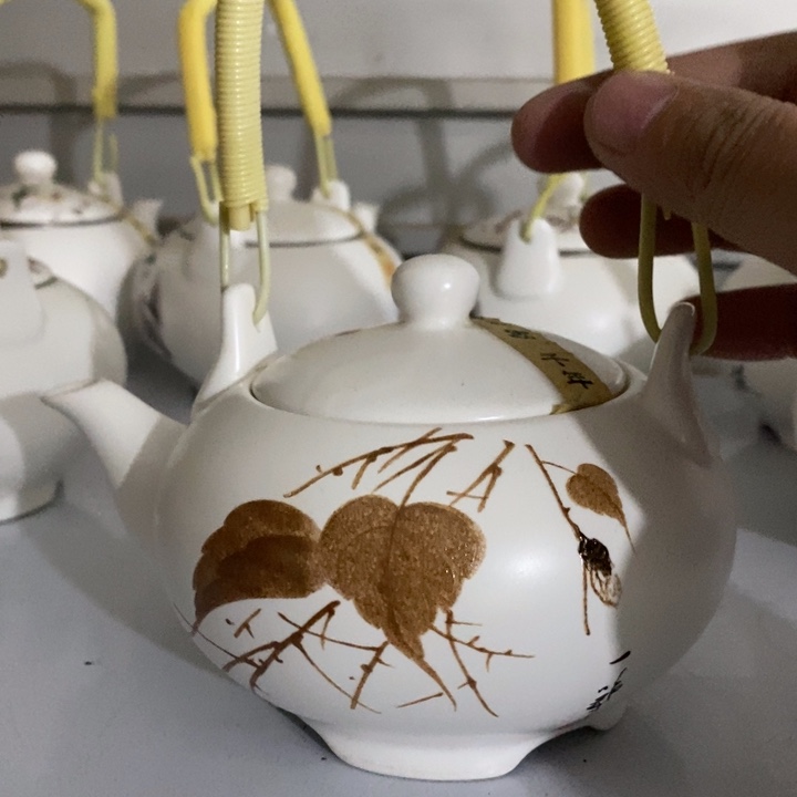 陶瓷艺术品及陶瓷制品