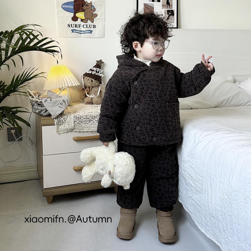 儿童男童一套过冬款冬季套装加厚2025新款洋气豹纹加绒连帽家居服