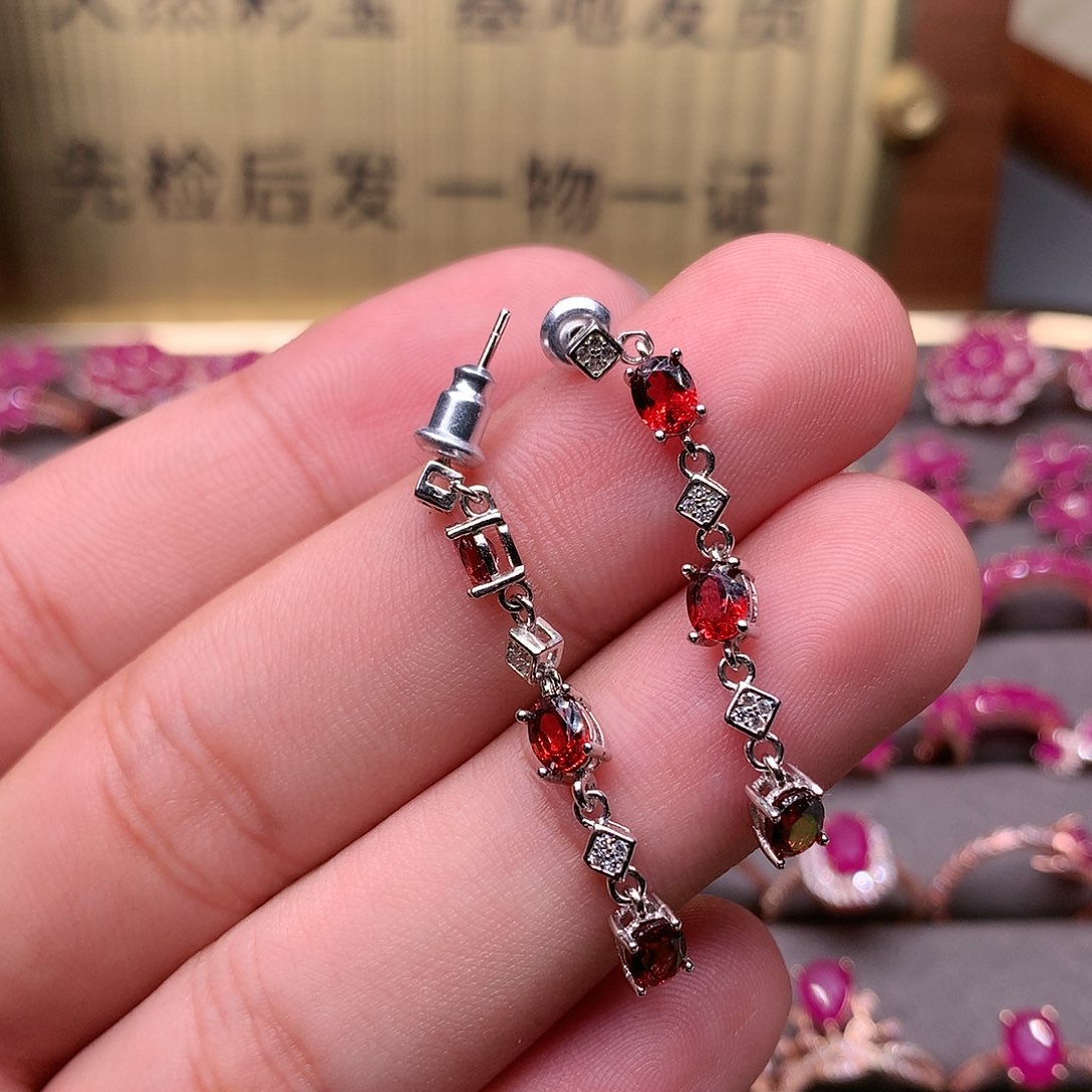 石榴石耳饰银S925镶嵌