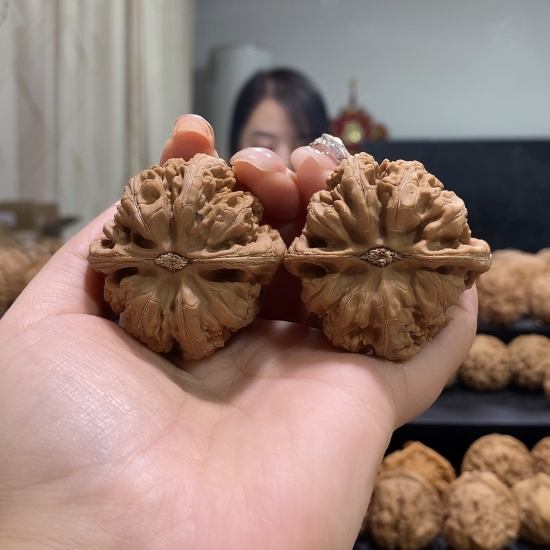 把件文玩核桃星**海44大粗筋有黄尖