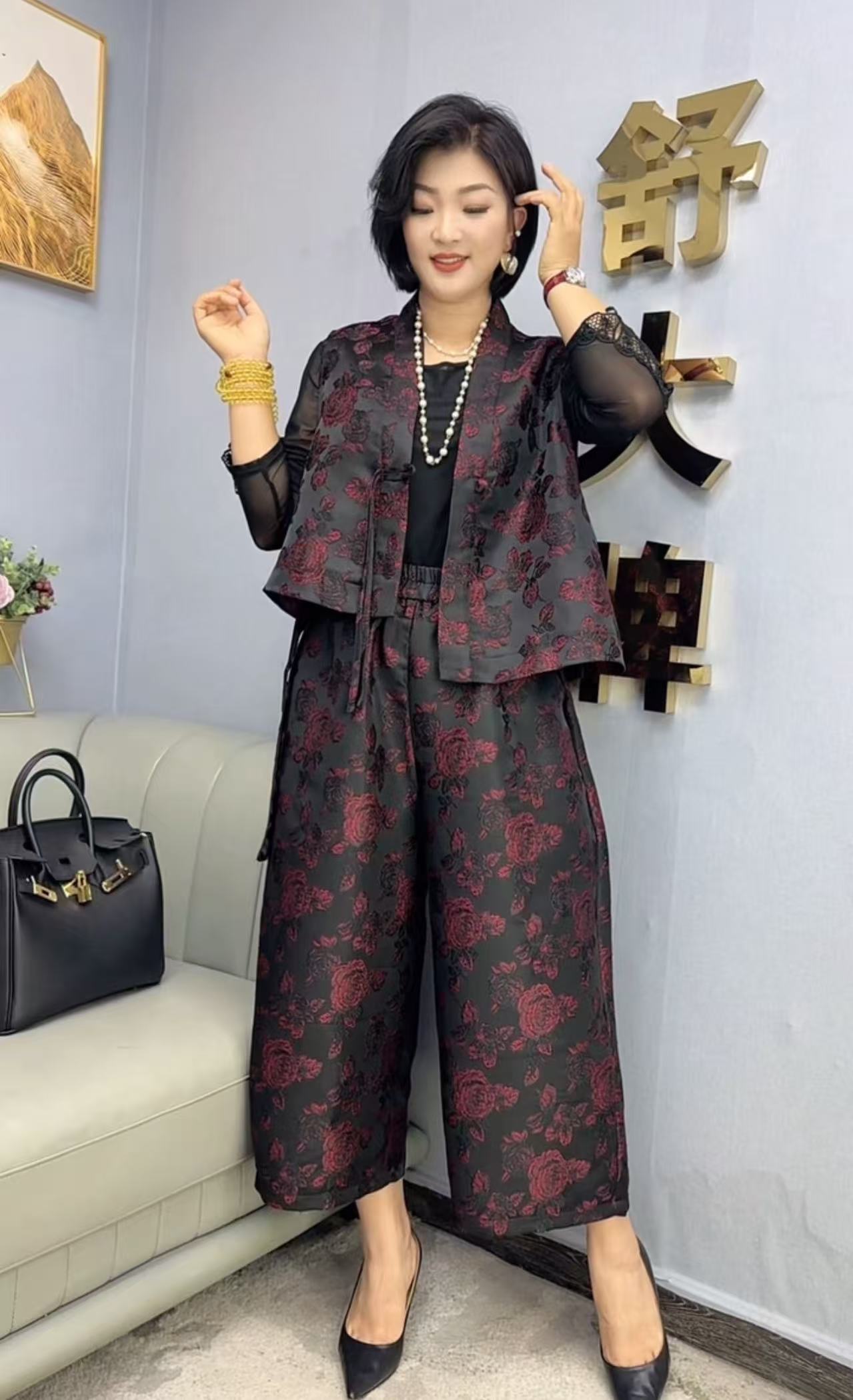 DG274经典时尚提花两件套马夹裤子