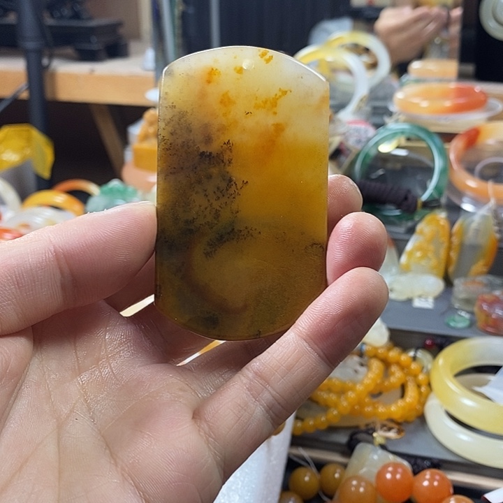 石英质玉（黄龙玉）合金手镯
