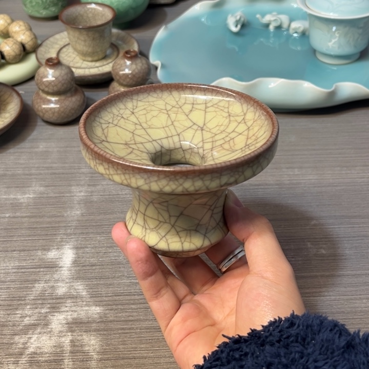 蒋加宝 传世哥窑 茶漏