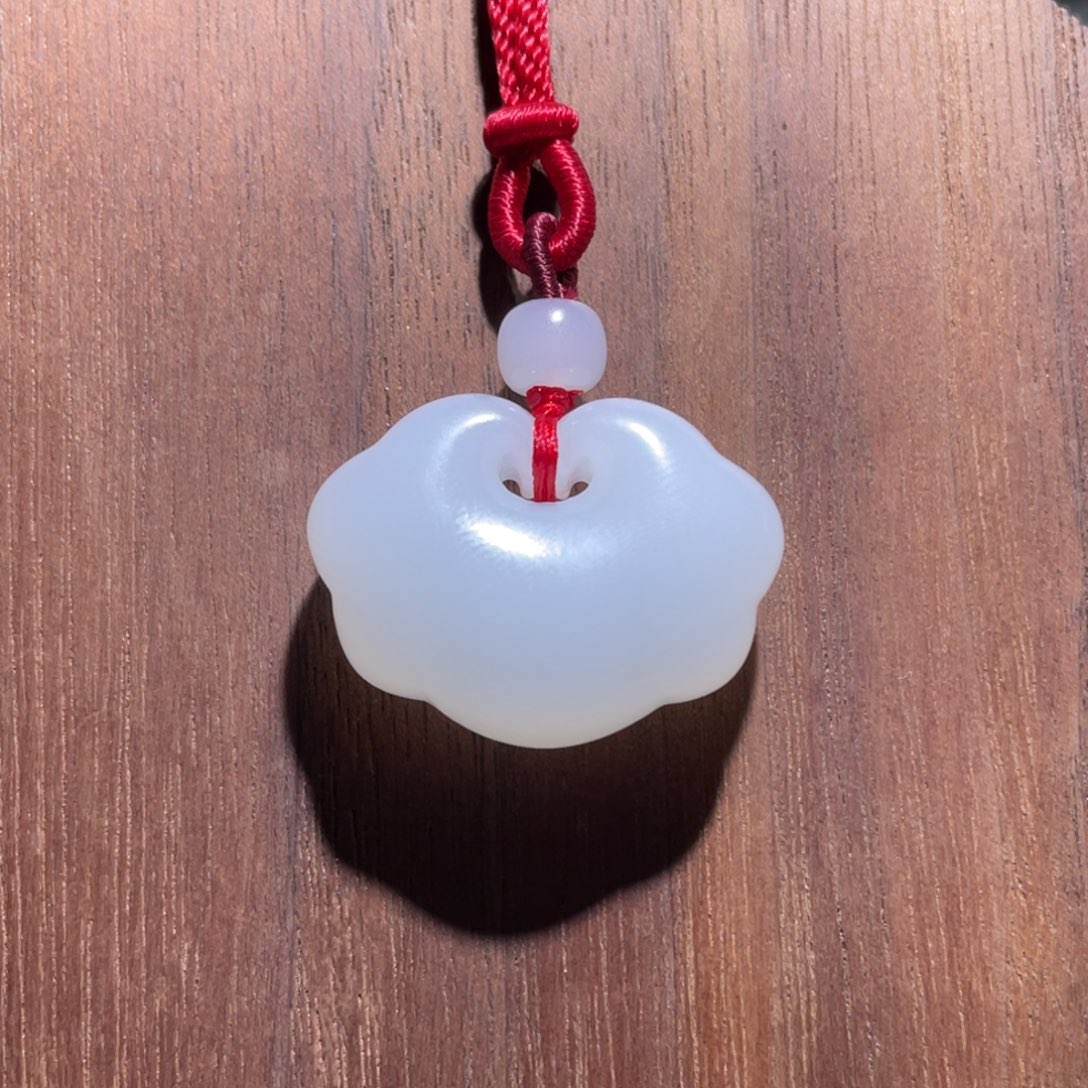 未镶嵌手链和田玉泡**糖云朵锁