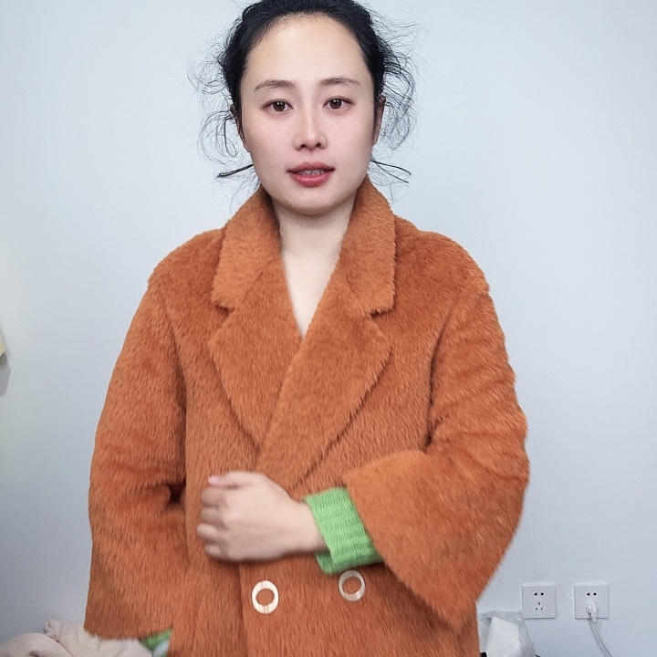 无敌美丽巨好看的衣服