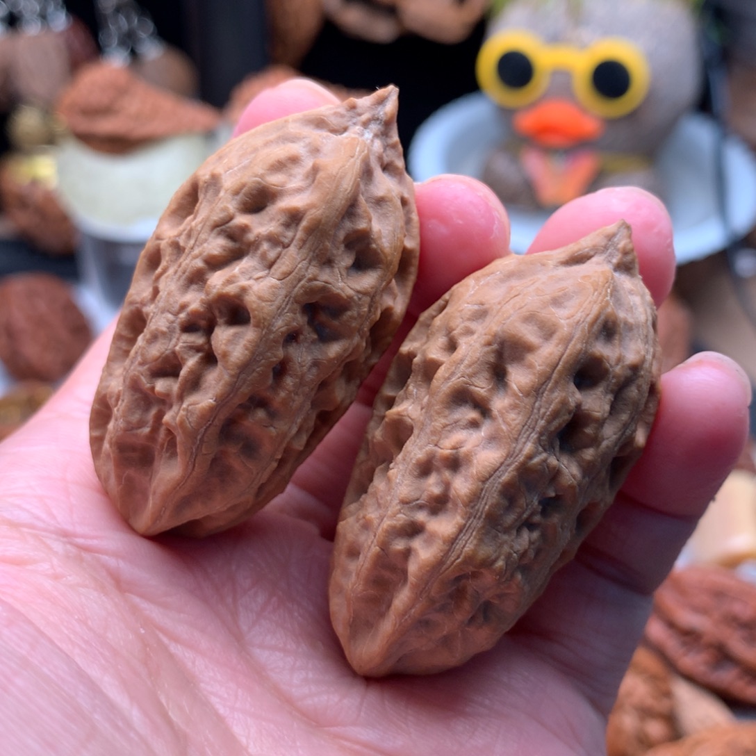 文玩核桃吊坠小武核桃2