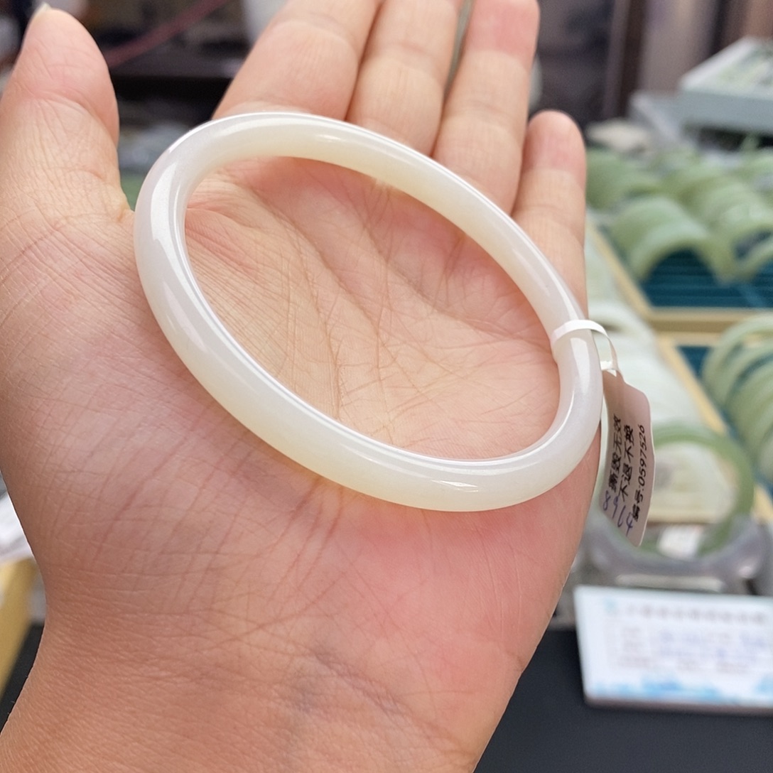 和田玉未镶嵌珠宝奇石和田玉手镯55,56