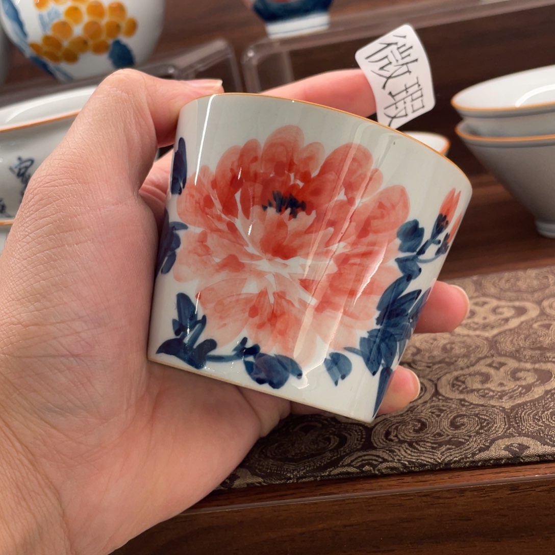 釉下手绘茶具微瑕