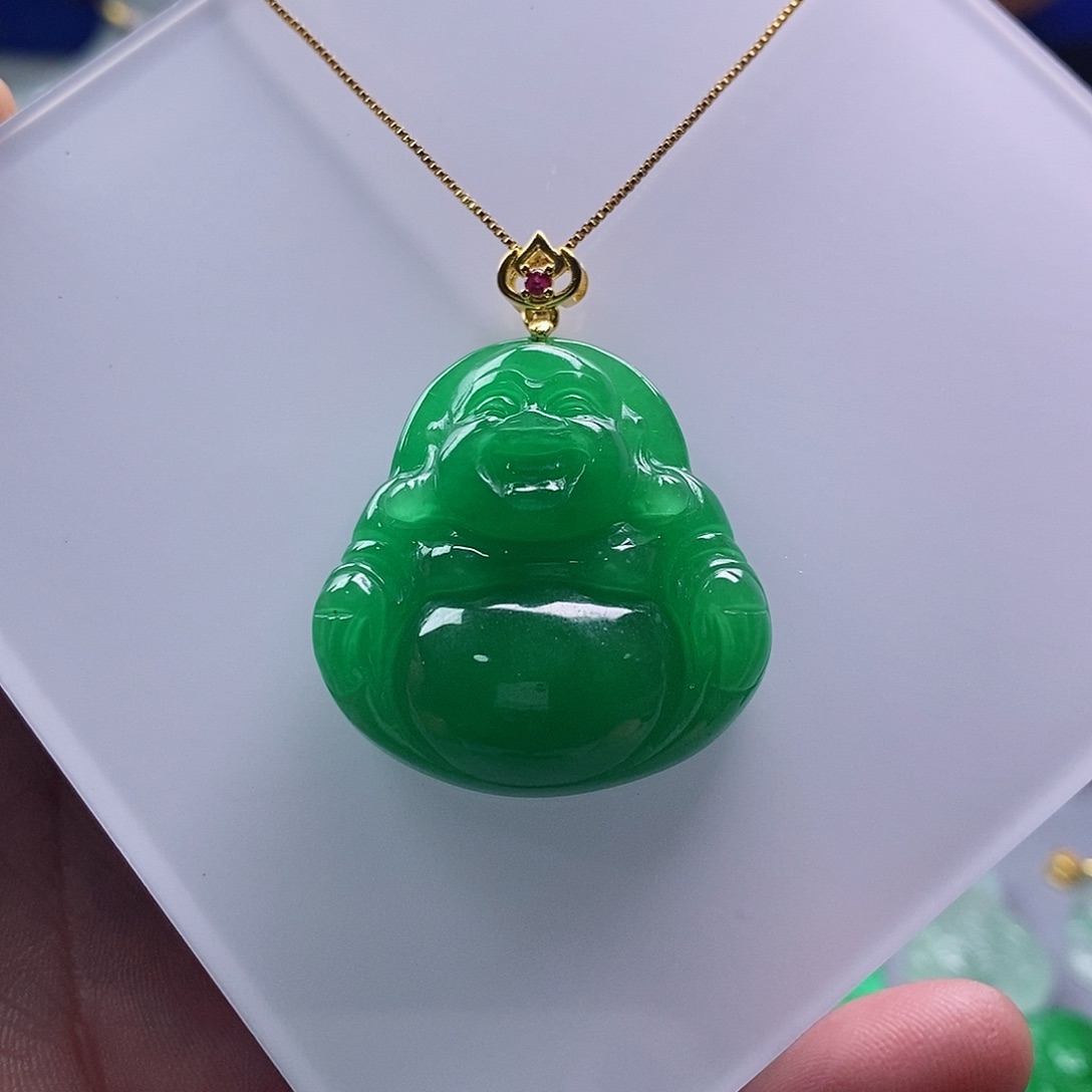 翡翠未镶嵌吊坠(赠链)