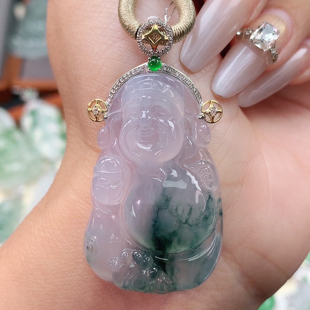 颈饰18K金镶嵌翡翠财神爷