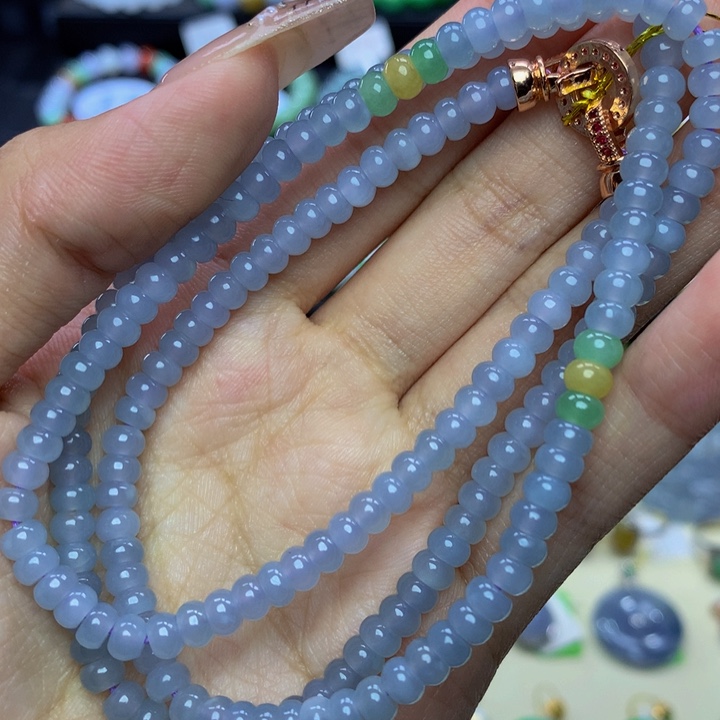 翡翠手链未镶嵌翡翠