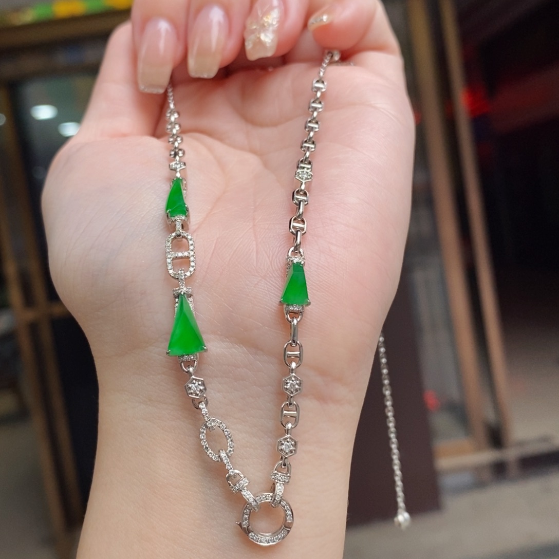 翡翠项链18K金镶嵌随形万能链